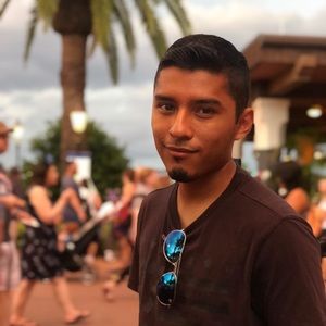 Meet your Posher, Javier